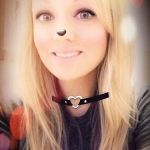 Meet your Posher, April